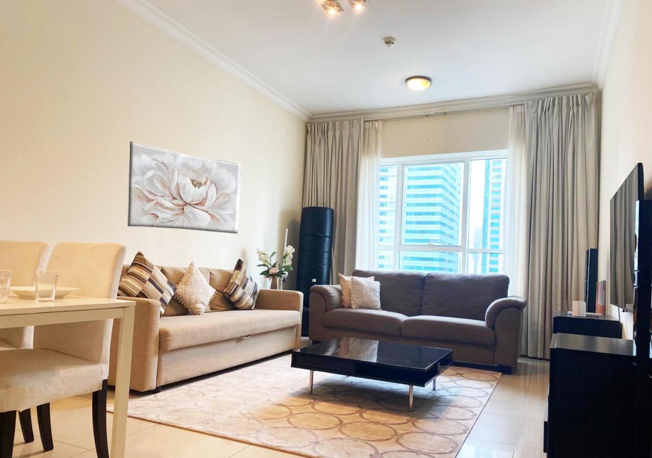 Delux Marina The Bay 5 Min Jbr & 3 Min To Tram Station Apartment