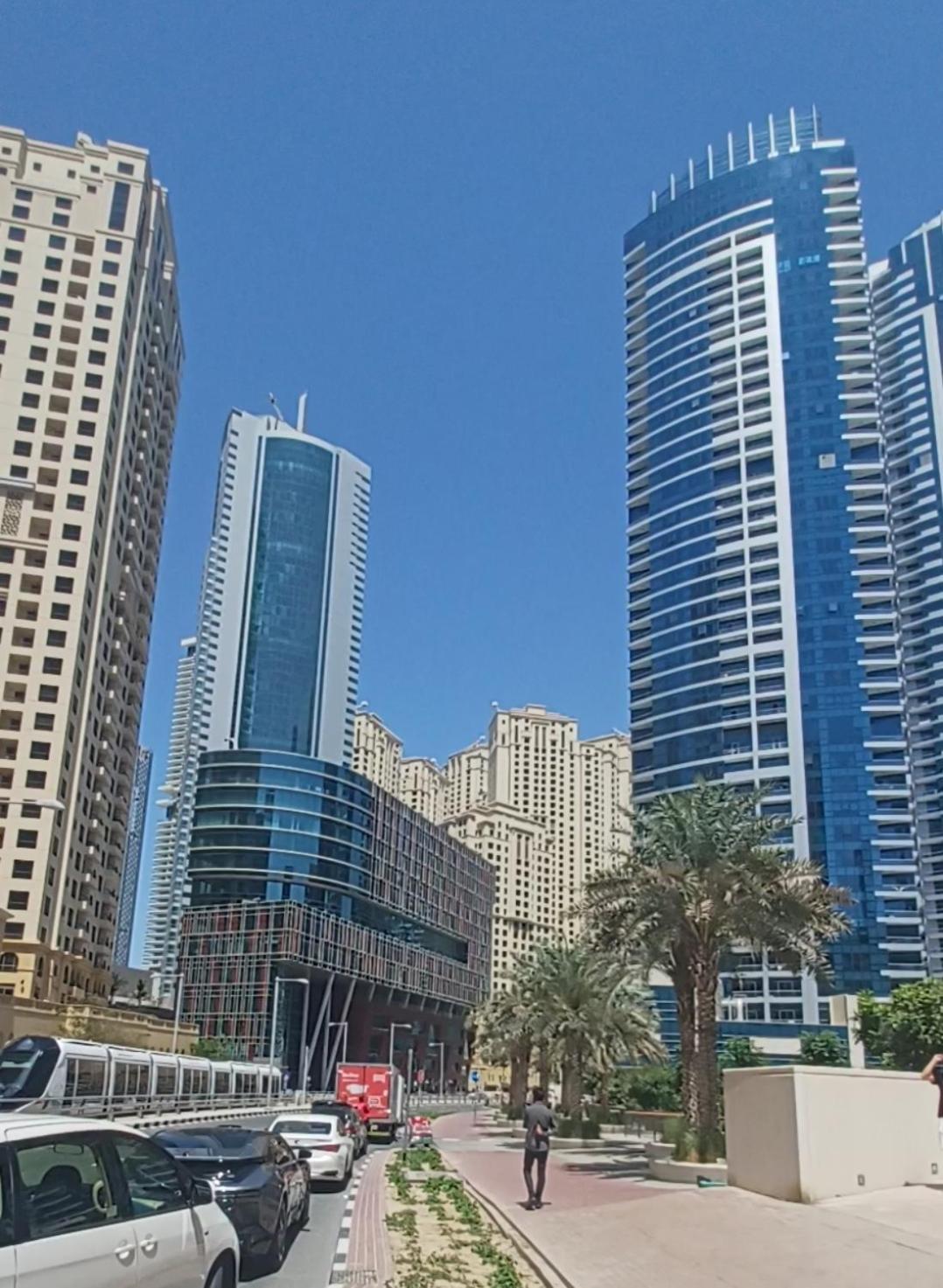 Delux Marina The Bay 5 Min Jbr & 3 Min To Tram Station Apartment