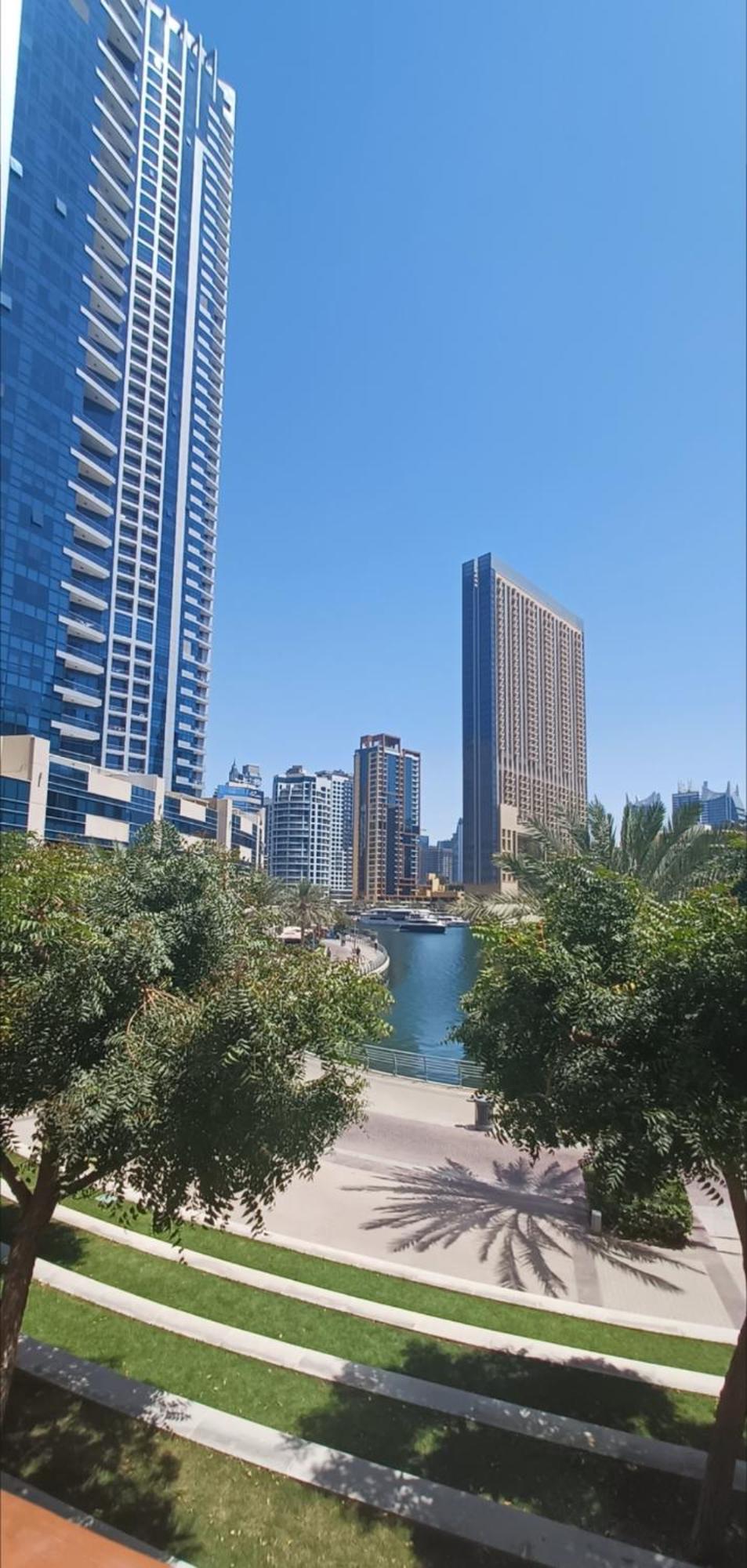 Delux Marina The Bay 5 Min Jbr & 3 Min To Tram Station Apartment *